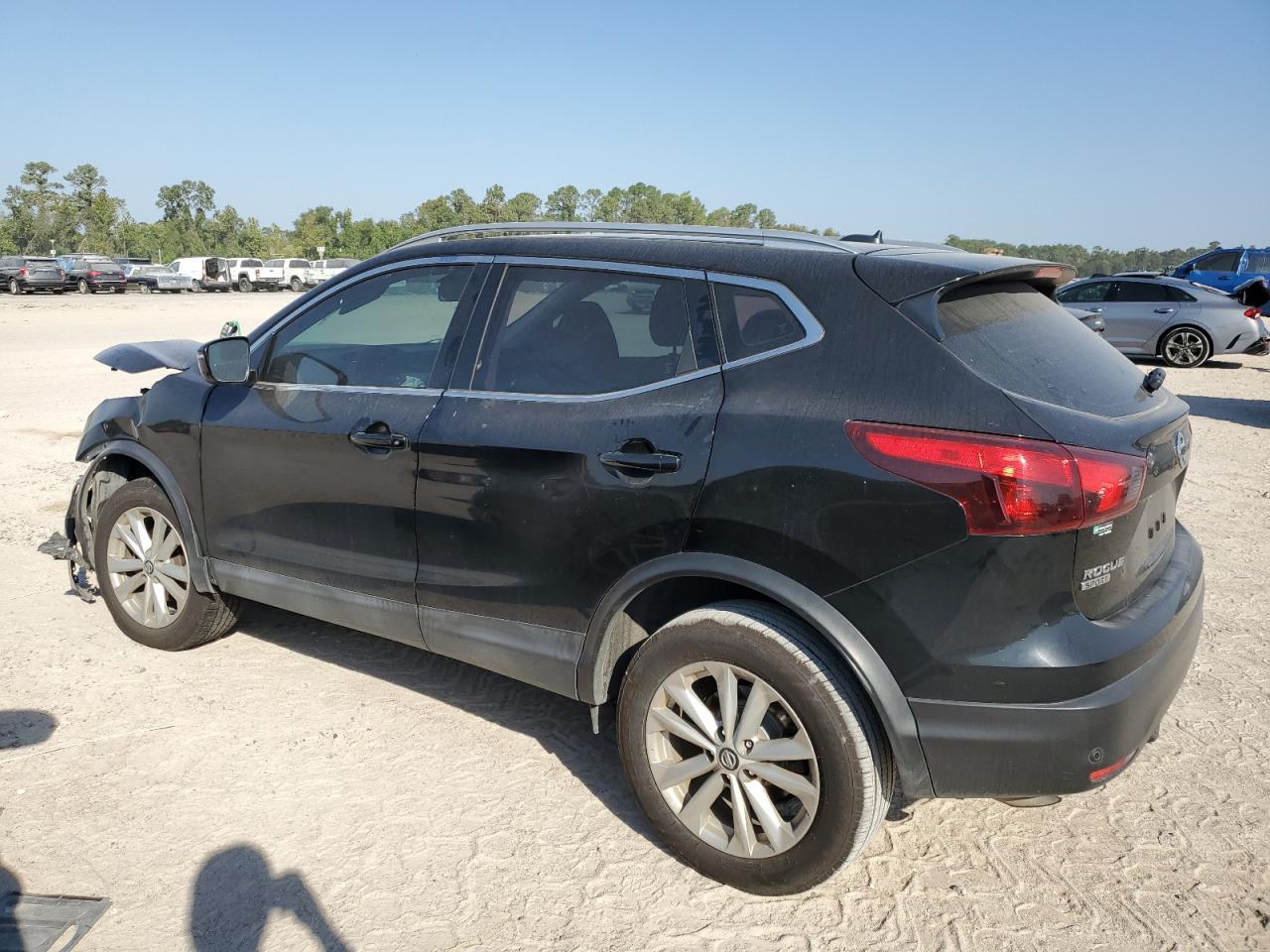 2019 Nissan Rogue VIN JN1BJ1CP6KW232562 Copart auction photo, front end damage thumbnail 2