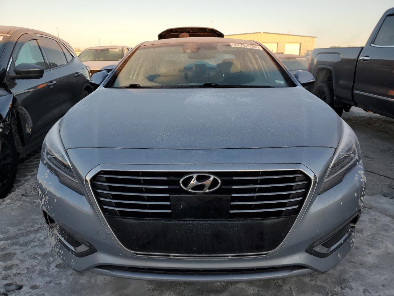 2016 Hyundai Sonata VIN KMHE34L12GA026351 Copart auction photo, rear end damage thumbnail 5