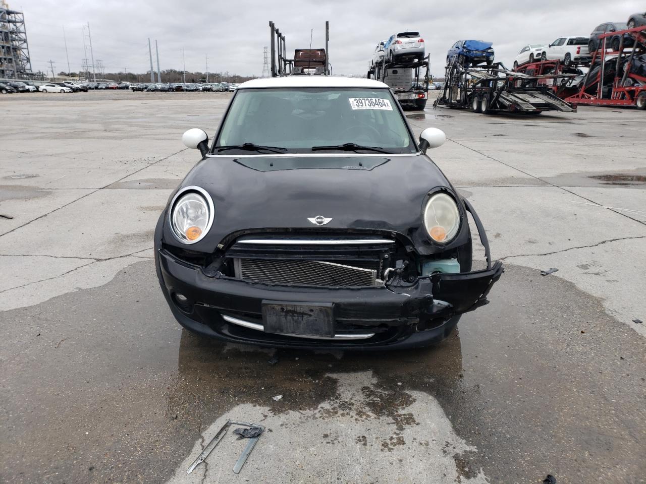 2011 MINI Cooper VIN WMWSU3C57BTX97044 Copart auction photo, front end damage thumbnail 5