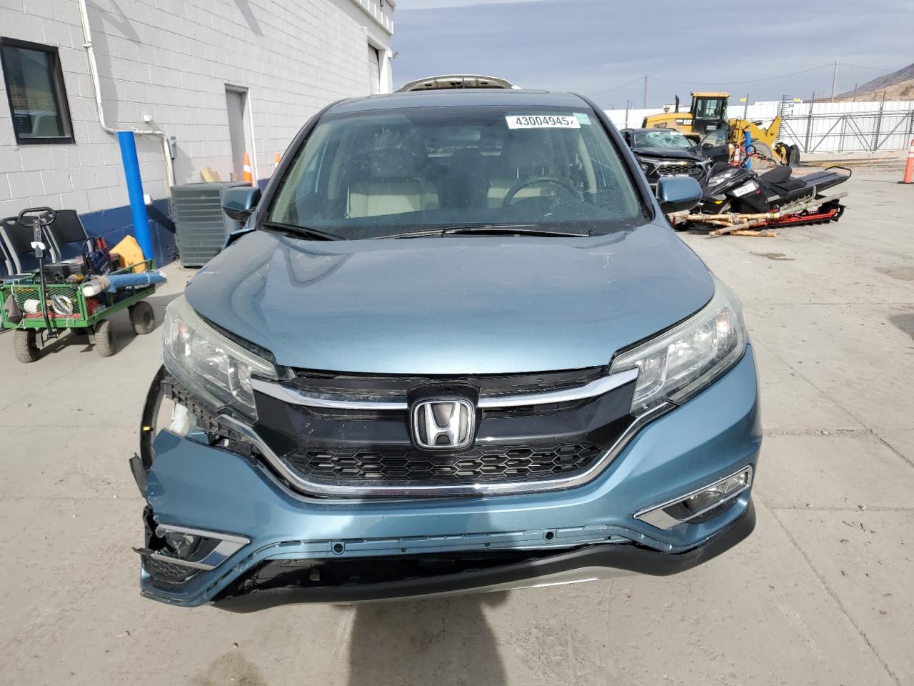 2015 Honda CR-V VIN 2HKRM4H52FH642072 Copart auction photo, front end / side damage thumbnail 5