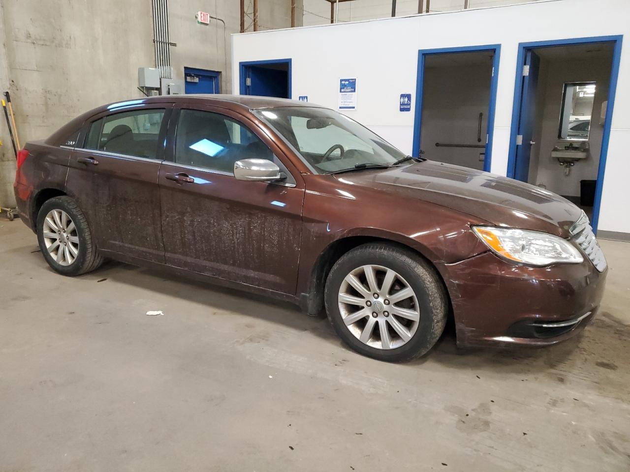 2012 Chrysler 200 VIN 1C3CCBBB4CN173711 Copart auction photo, front end / rear end damage thumbnail 4