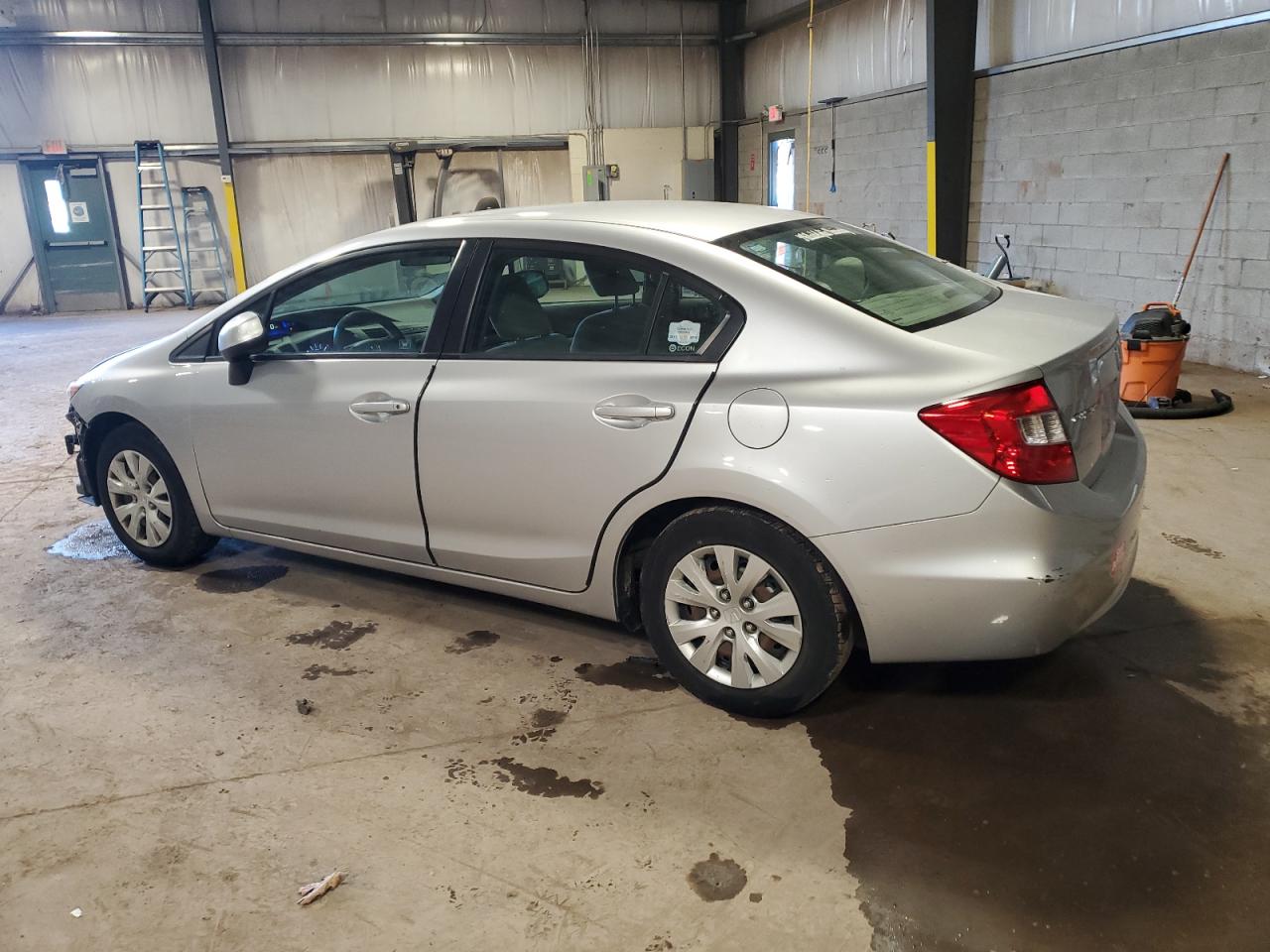 2012 Honda Civic VIN 19XFB2F52CE367514 Copart auction photo, front end damage thumbnail 2