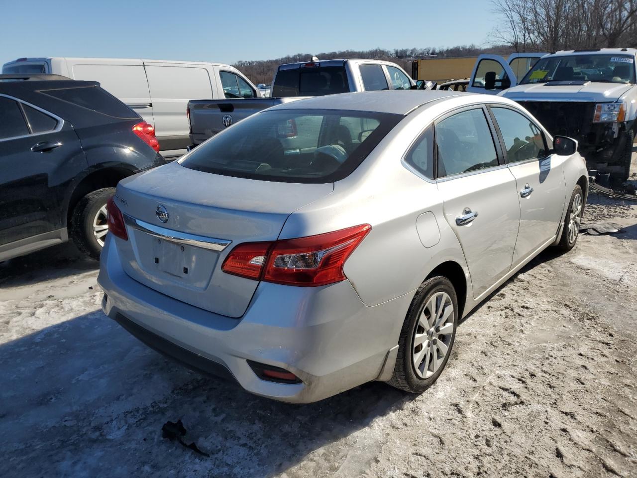 2017 Nissan Sentra VIN 3N1AB7AP2HY264151 Copart auction photo, front end damage thumbnail 3