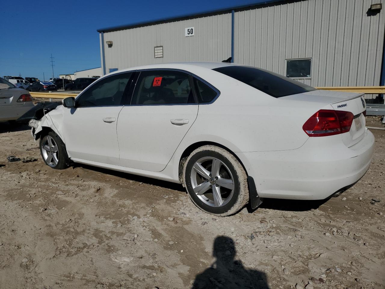 2015 Volkswagen Passat VIN 1VWBV7A34FC053767 Copart auction photo, front end / minor dent/scratches damage thumbnail 2