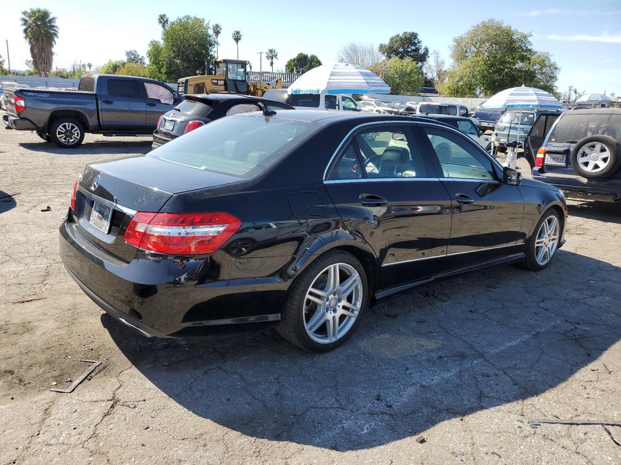 2010 Mercedes-Benz E-klasse VIN WDDHF5GB9AA090319 Copart auction photo, side / minor dent/scratches damage thumbnail 3