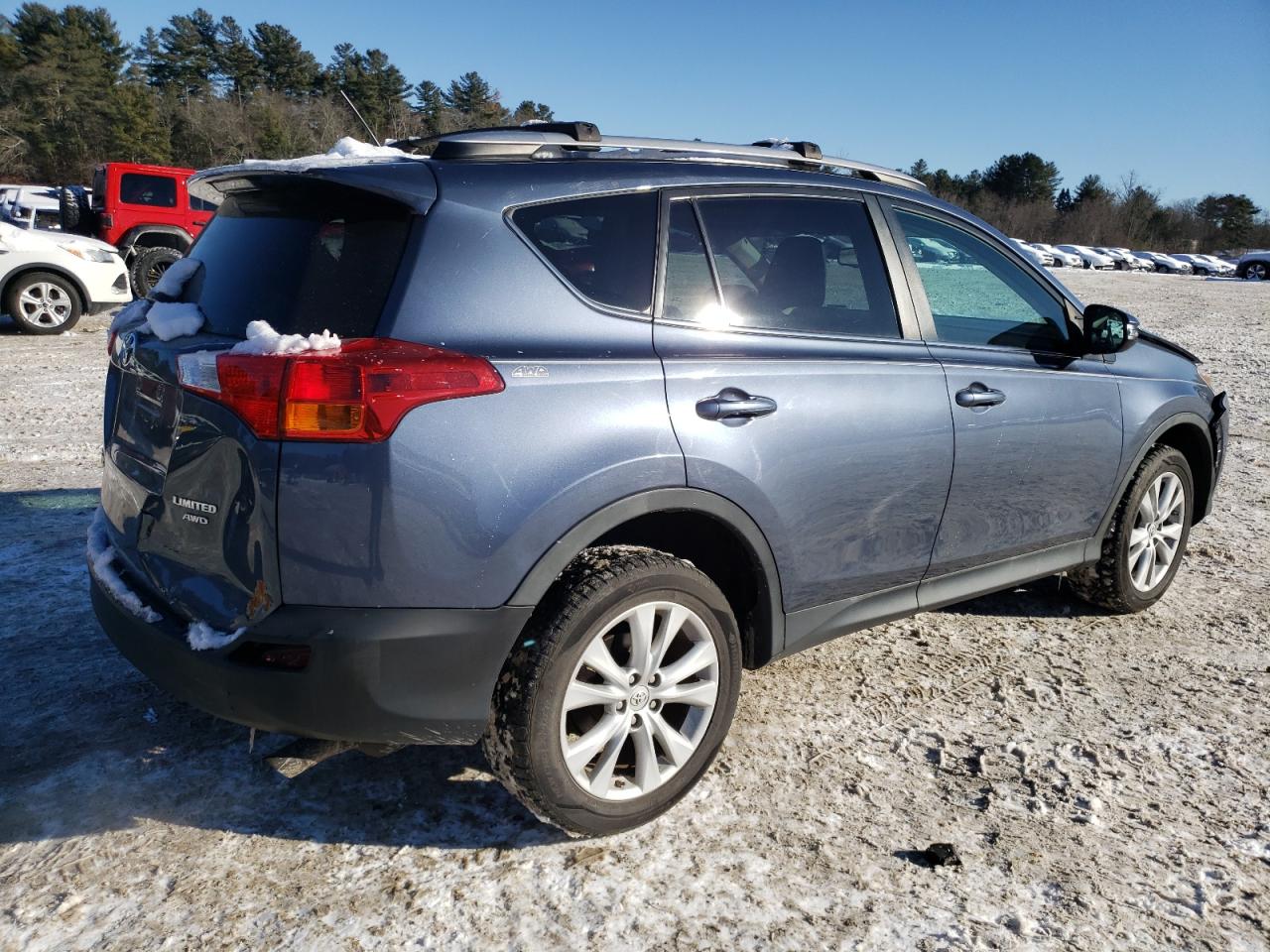 2013 Toyota RAV 4 VIN 2T3DFREVXDW086556 Copart auction photo, front end / rear end damage thumbnail 3