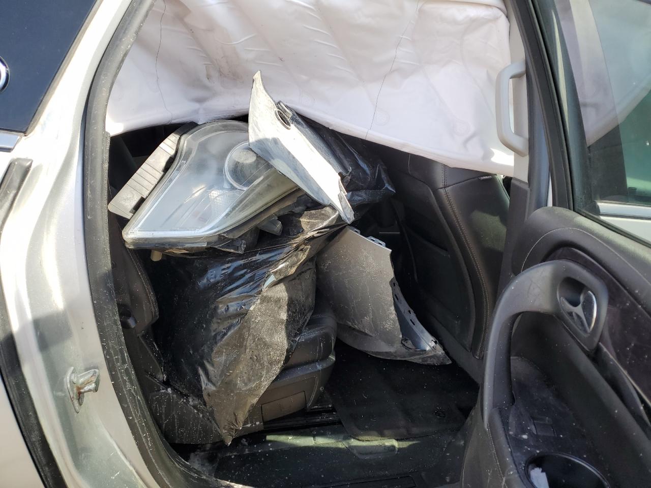 2016 Buick Enclave VIN 5GAKRBKD0GJ228807 Copart auction photo, front end damage thumbnail 10