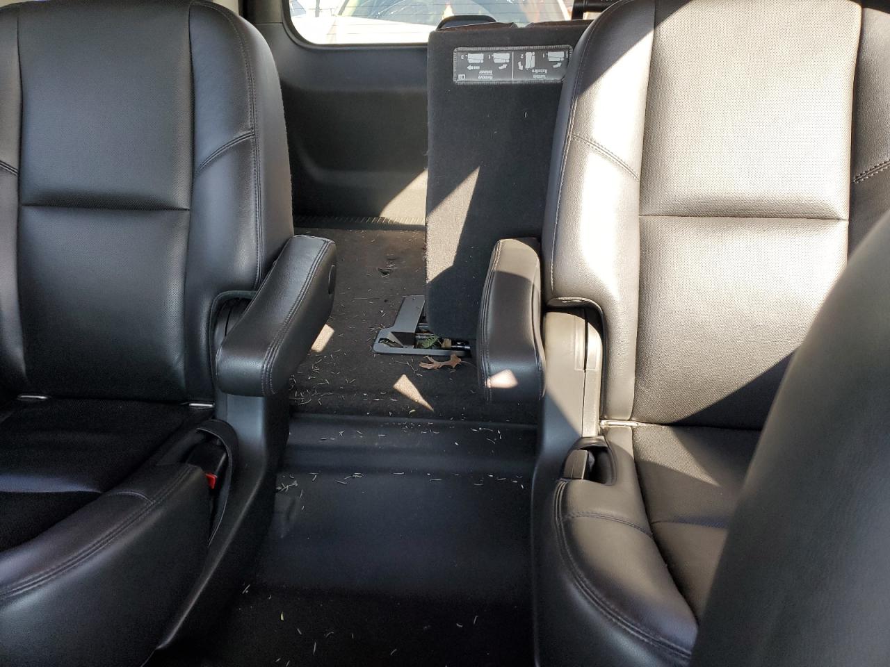 2014 Chevrolet Tahoe VIN 1GNSKCE09ER213097 Copart auction photo, front end / side damage thumbnail 10