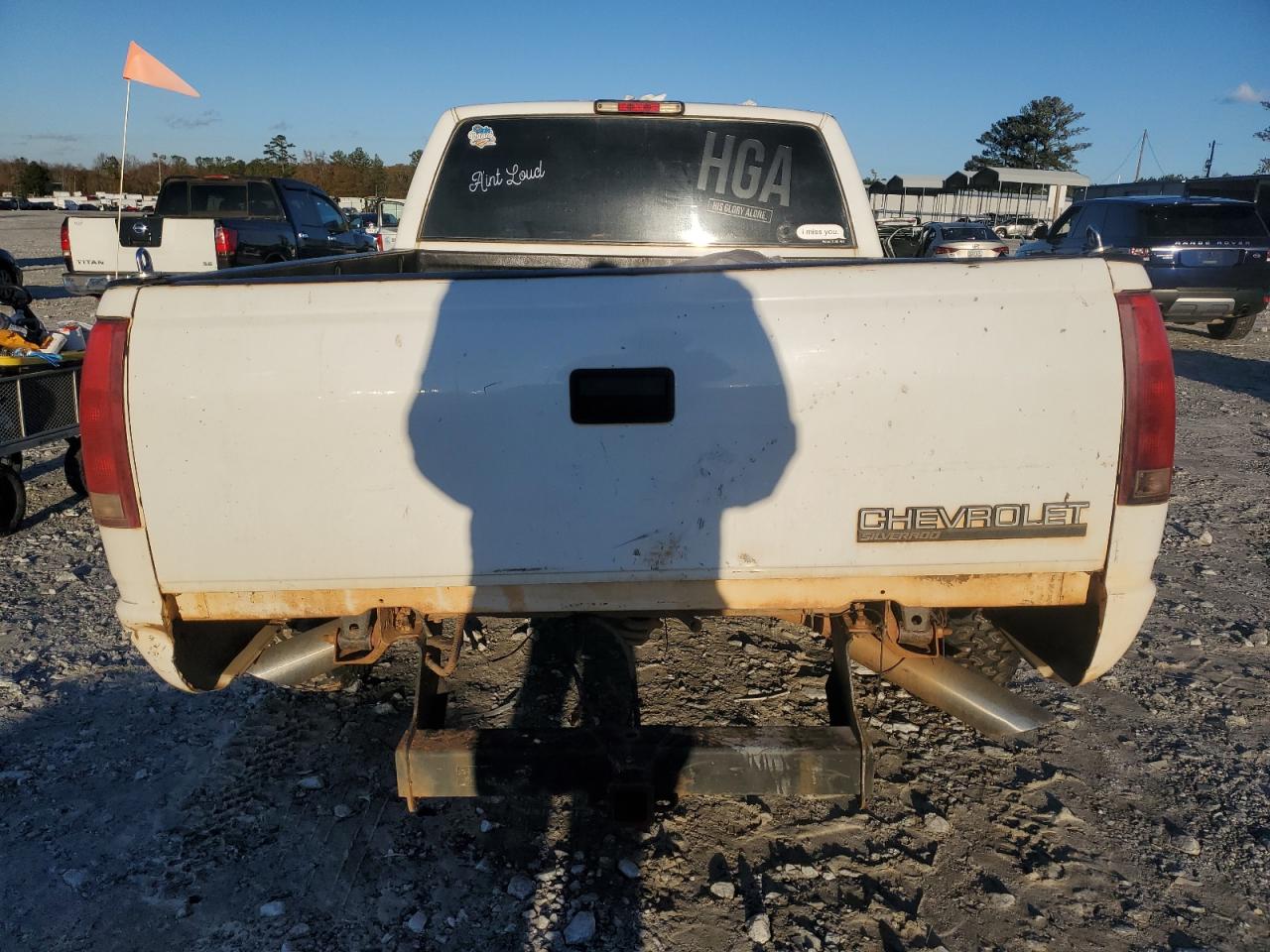1998 Chevrolet GMT-400 VIN 1GCEC19M5WR160937 Copart auction photo, all over / minor dent/scratches damage thumbnail 6