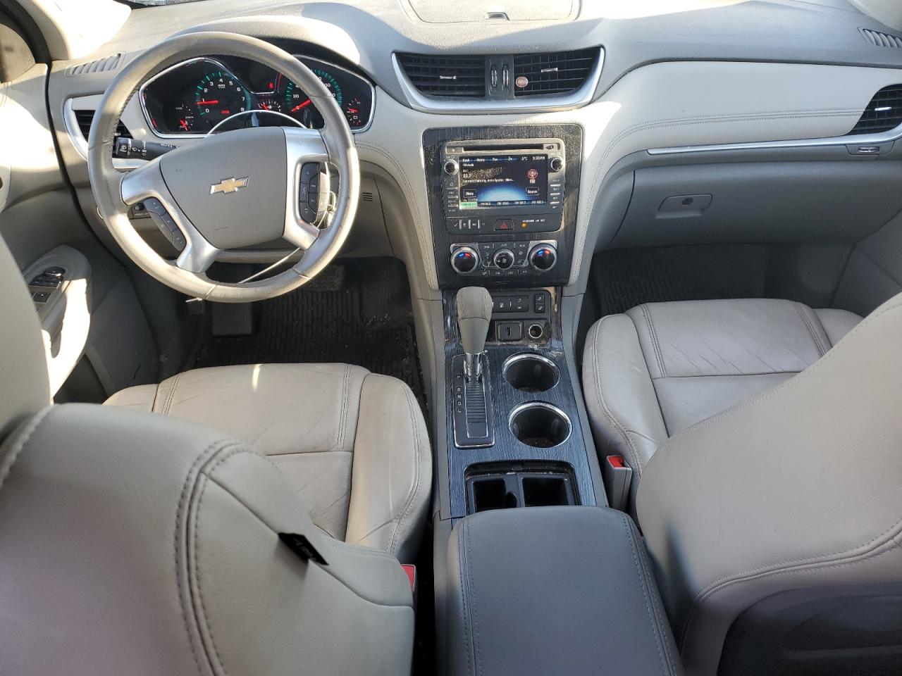 2016 Chevrolet Traverse VIN 1GNKVHKD0GJ320407 Copart auction photo, front end damage thumbnail 8