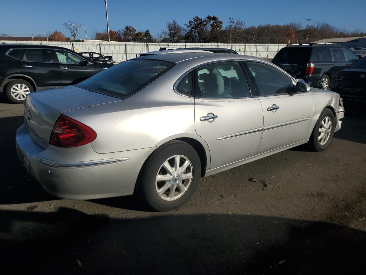 2005 Buick LaCrosse VIN 2G4WD562051234702 Copart auction photo, front end / side damage thumbnail 3