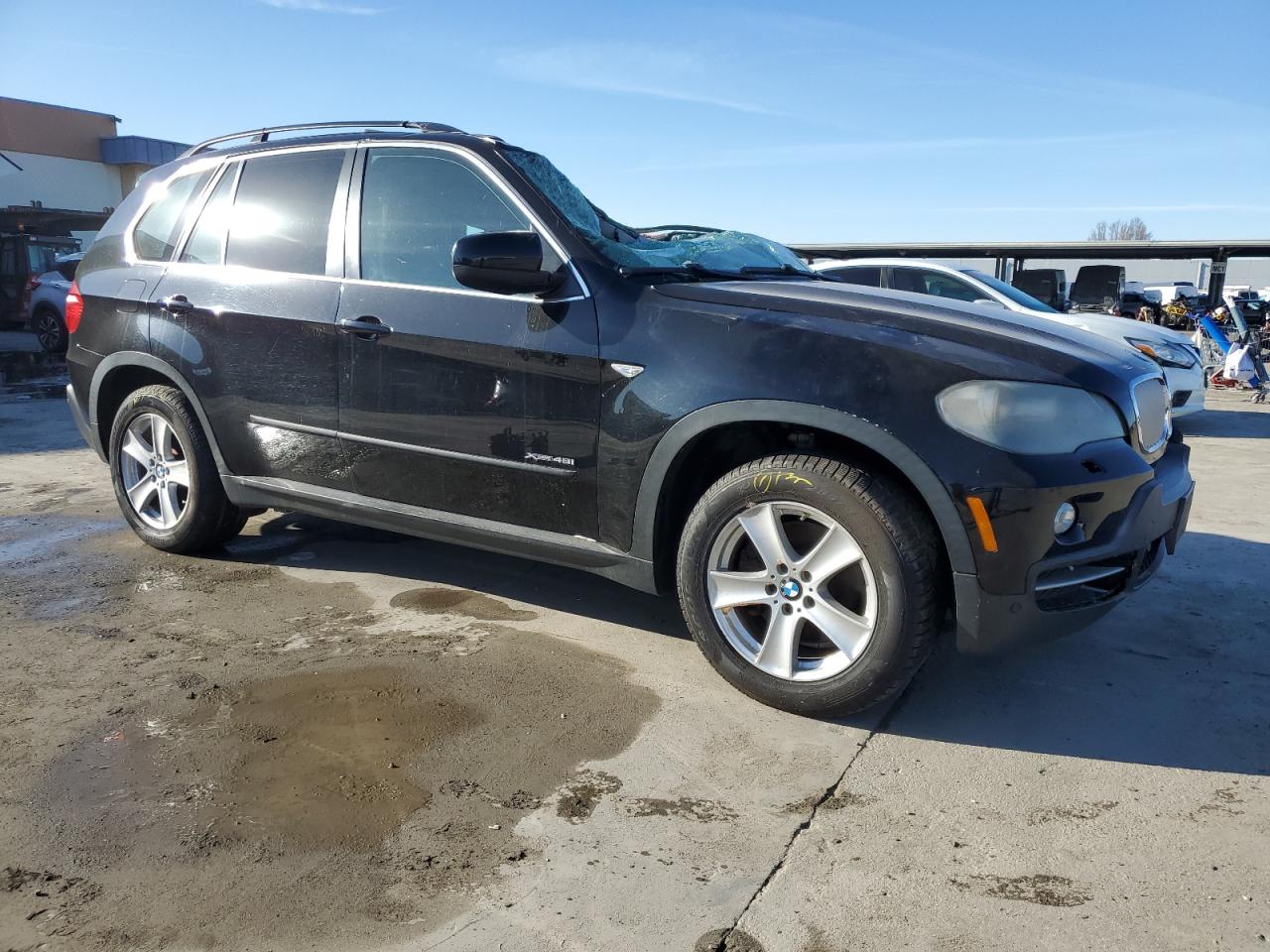 2009 BMW X5 VIN 5UXFE83539L168727 Copart auction photo, top/roof / front end damage thumbnail 4