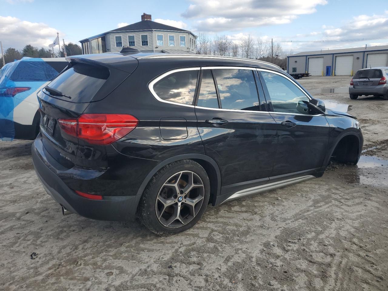2018 BMW X1 VIN WBXHT3C3XJ3H30084 Copart auction photo, undercarriage / side damage thumbnail 3