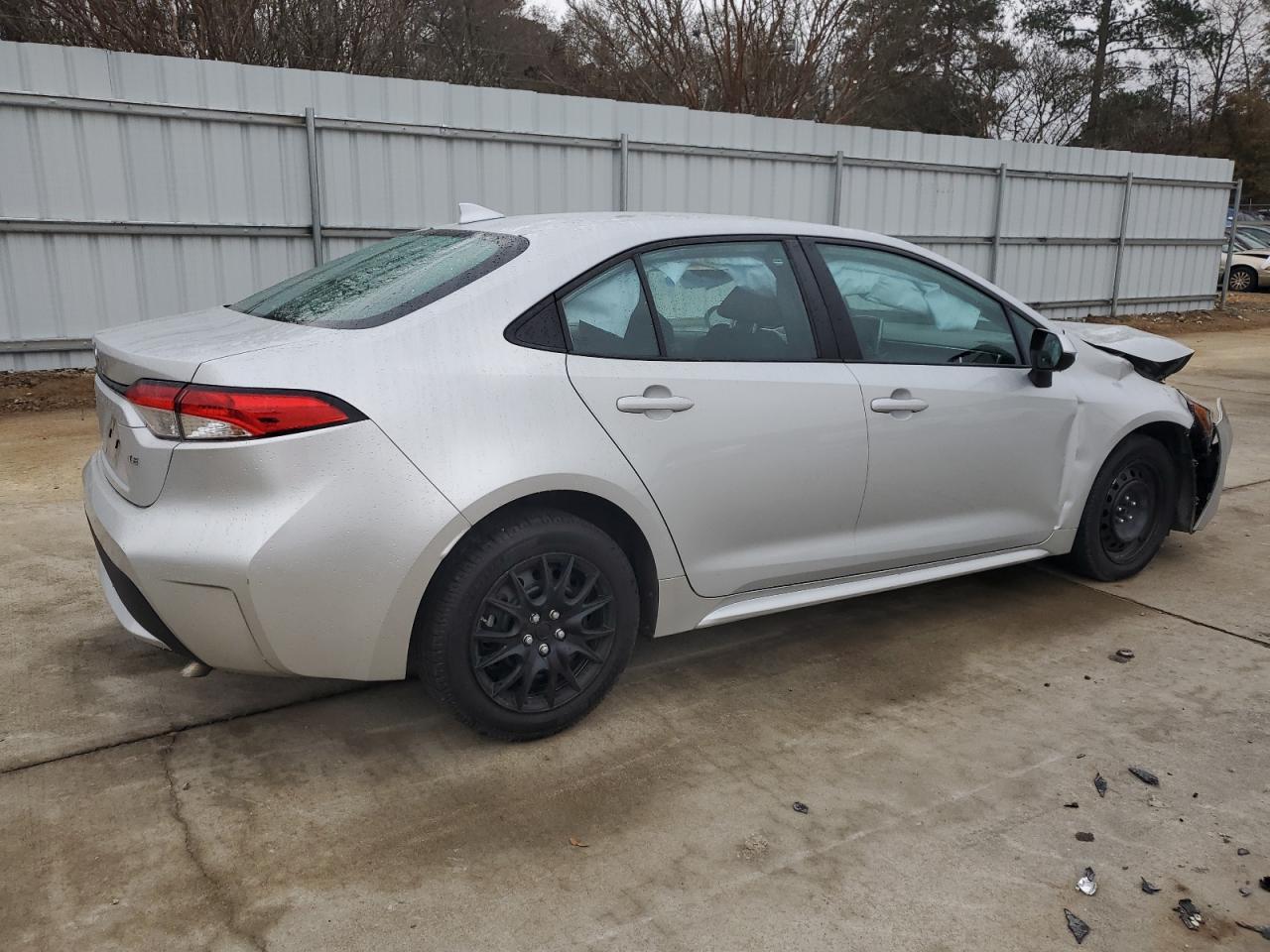 2021 Toyota Corolla VIN 5YFEPMAE1MP270904 Copart auction photo, front end damage thumbnail 3