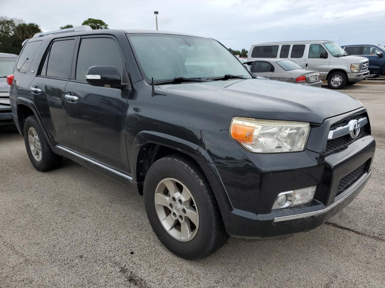 2013 Toyota 4Runner VIN JTEZU5JR3D5051843 Copart auction photo, water/flood damage thumbnail 4