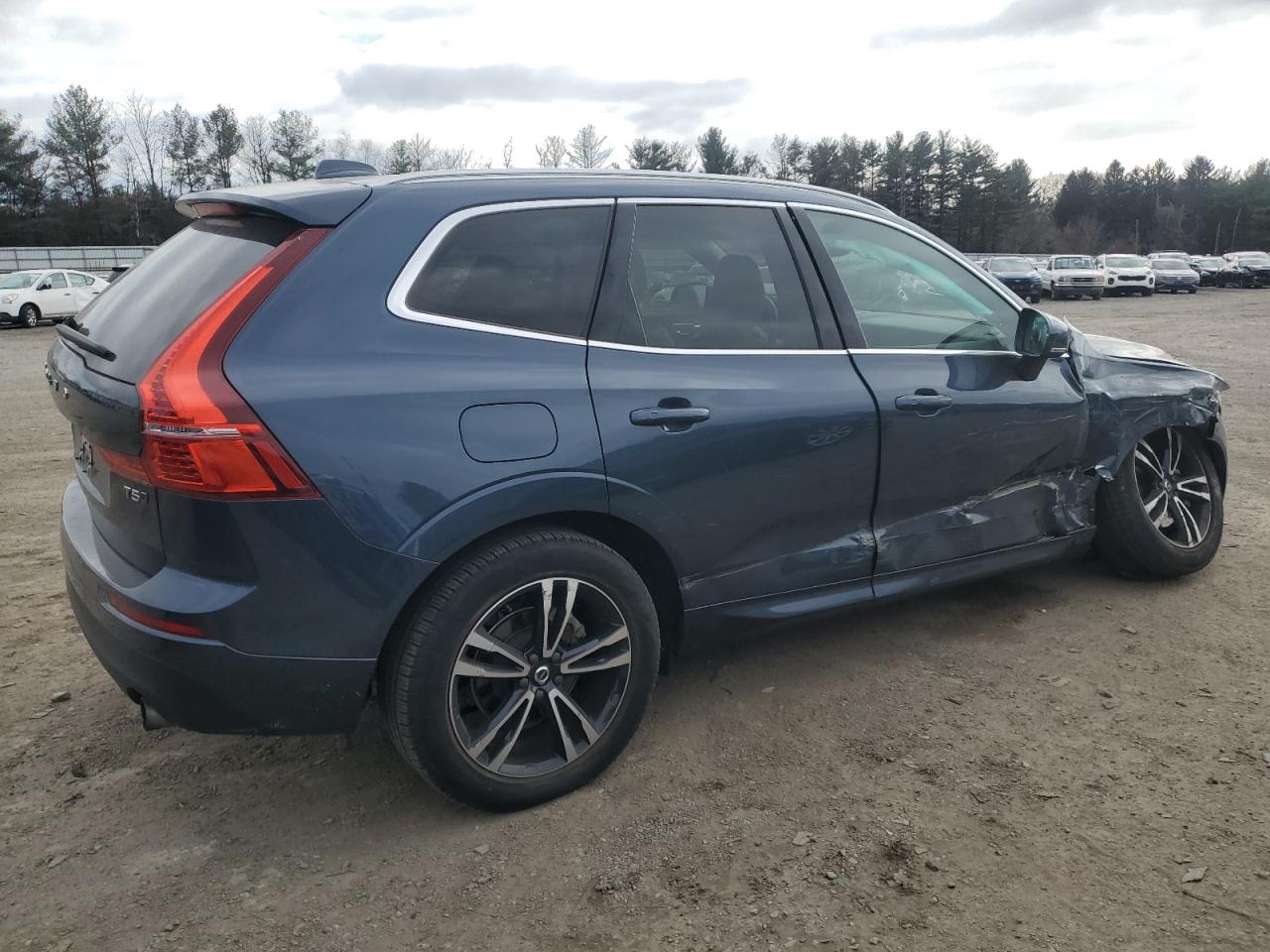 2021 Volvo XC60 VIN YV4102RK4M1874966 Copart auction photo, all over / undercarriage damage thumbnail 3