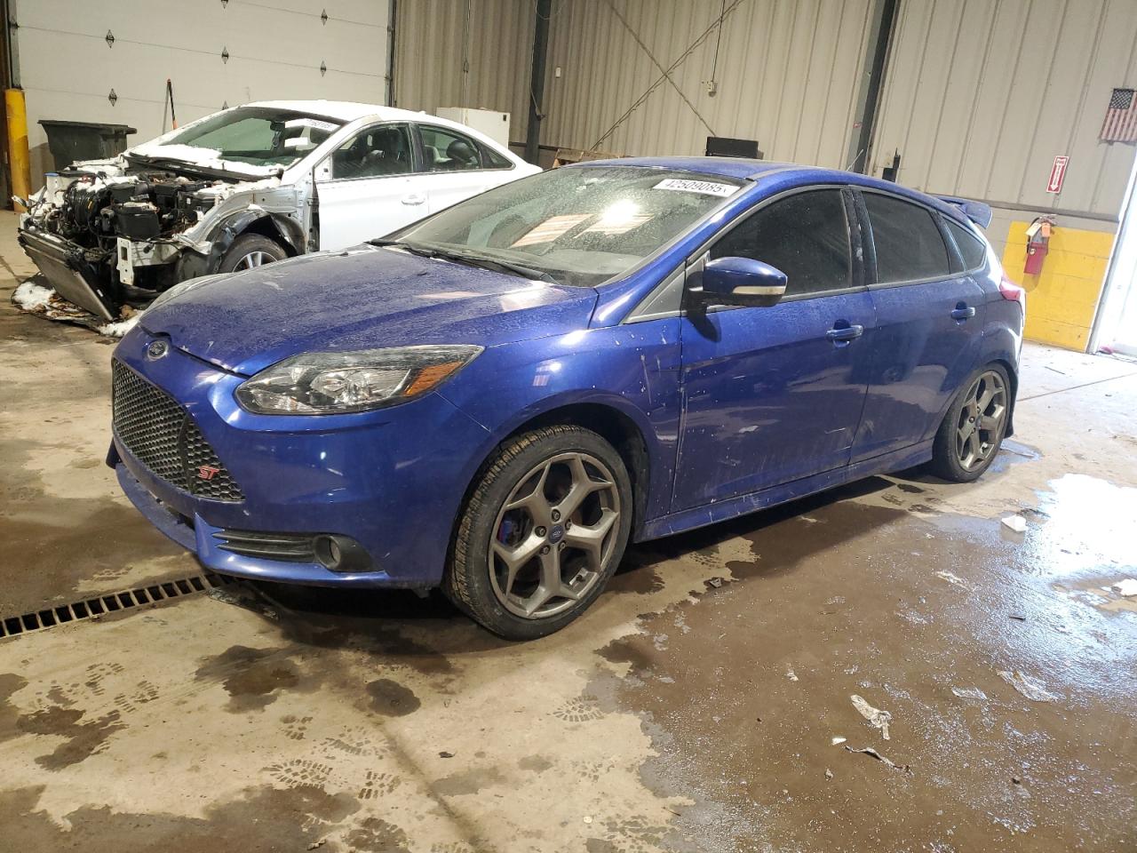 2014 Ford Focus VIN 1FADP3L98EL426801