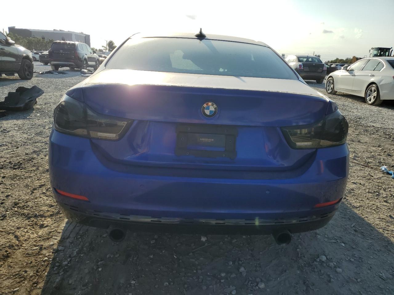 2017 BMW 4er VIN WBA4P1C50HK522523 Copart auction photo, front end / minor dent/scratches damage thumbnail 6