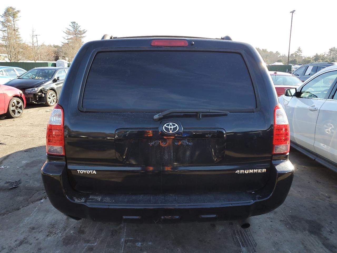 2007 Toyota 4Runner VIN JTEZU14RX70086188 Copart auction photo, front end / minor dent/scratches damage thumbnail 6