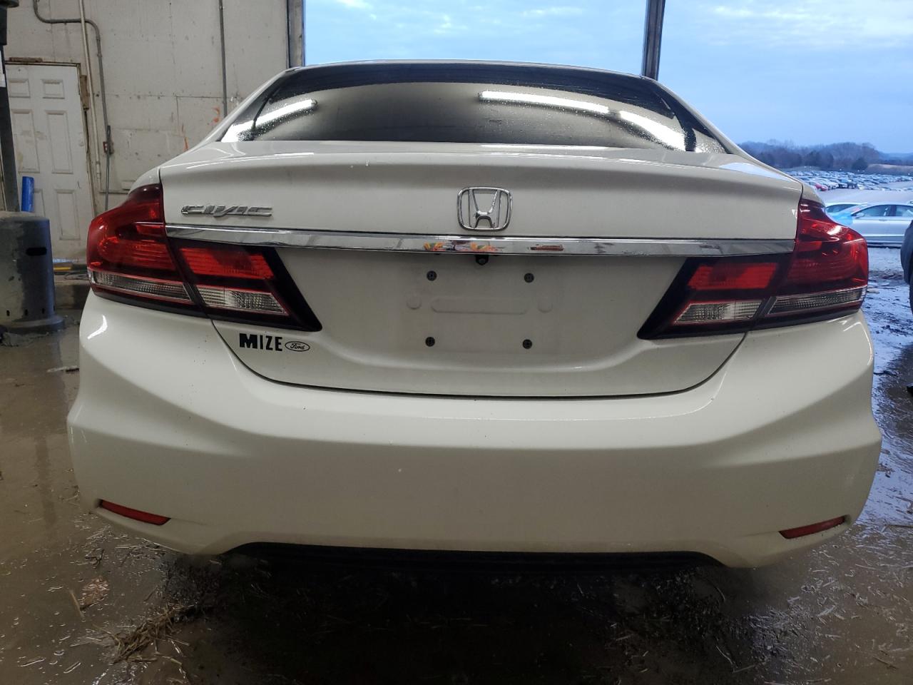 2015 Honda Civic VIN 19XFB2F72FE106647 Copart auction photo, front end damage thumbnail 6