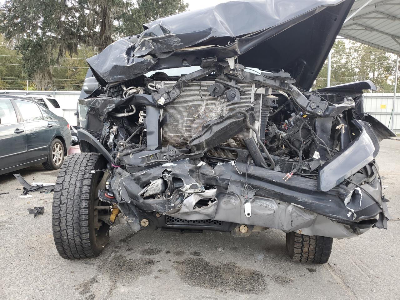 2020 RAM 1500 VIN 1C6SRFET4LN138188 Copart auction photo, front end damage thumbnail 5