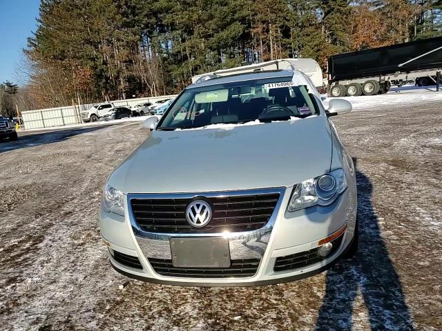 2010 Volkswagen Passat VIN WVWXM7ANXAE168786 Copart auction photo, side / minor dent/scratches damage thumbnail 11