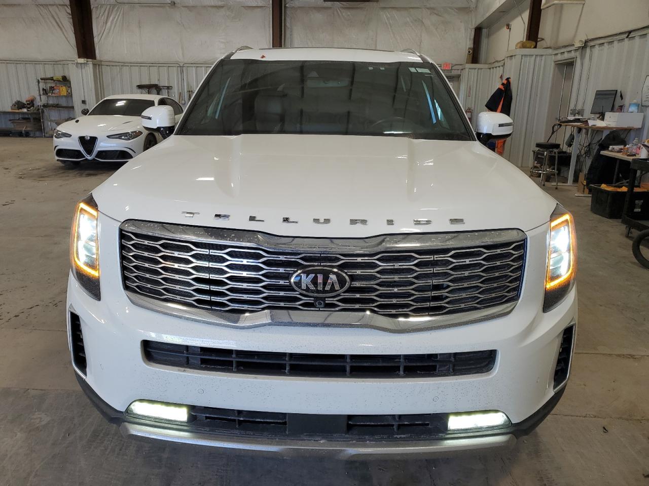 2020 KIA Telluride VIN 5XYP5DHC4LG066488 Copart auction photo, side / rear end damage thumbnail 5