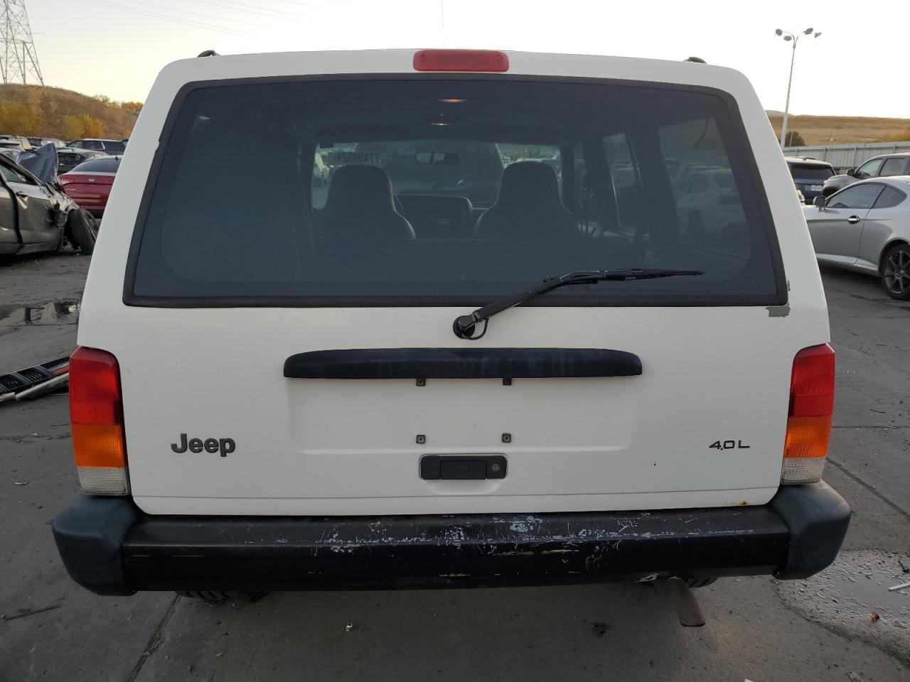 1998 Jeep Grand Cherokee VIN 1J4FJ68S5WL244888 Copart auction photo, front end damage thumbnail 6