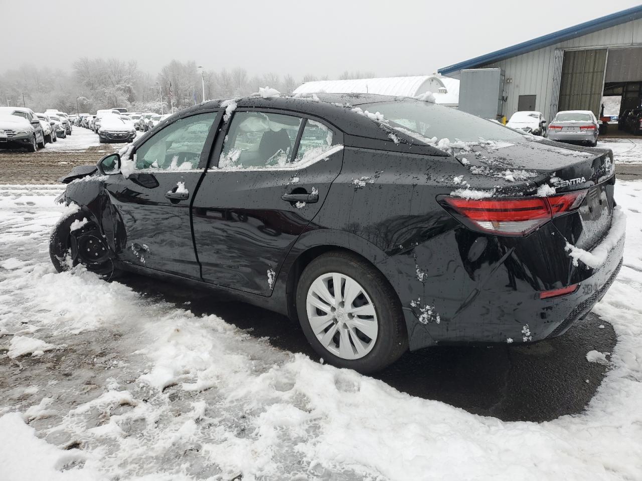 2022 Nissan Sentra VIN 3N1AB8BV6NY239297 Copart auction photo, front end / minor dent/scratches damage thumbnail 2