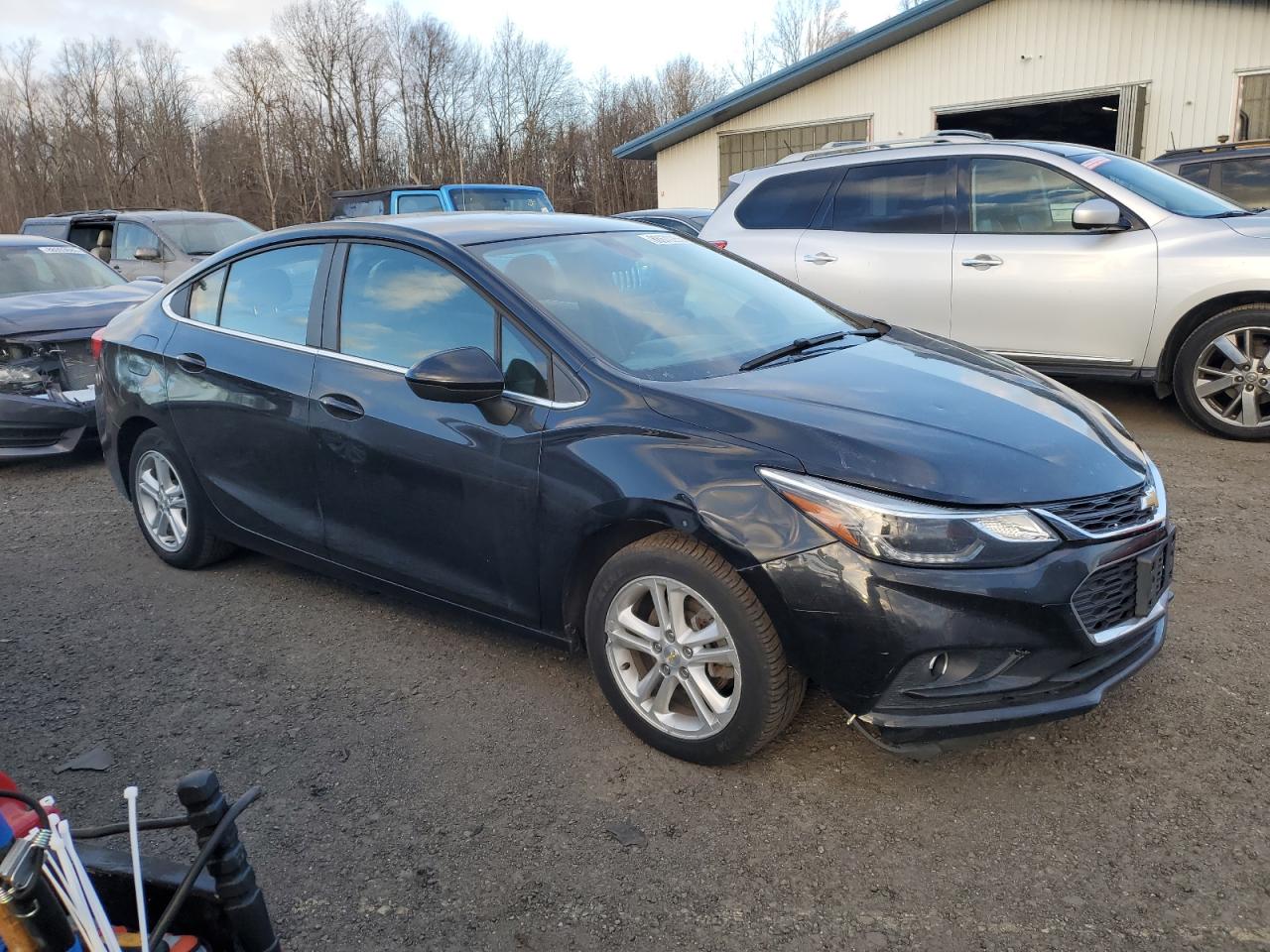 2018 Chevrolet Cruze VIN 1G1BE5SM4J7185159 Copart auction photo, front end / minor dent/scratches damage thumbnail 4