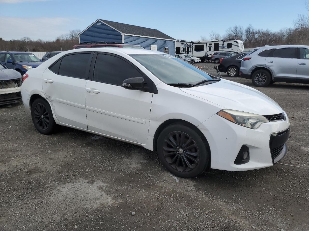 2015 Toyota Corolla VIN 2T1BURHE3FC380547 Copart auction photo, side / minor dent/scratches damage thumbnail 4