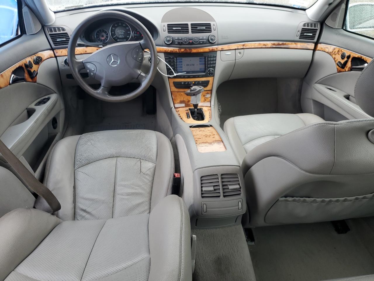 2006 Mercedes-Benz E-klasse VIN WDBUF56J46A800525 Copart auction photo, front end / side damage thumbnail 8