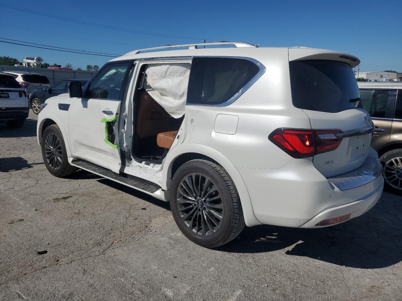 2024 Infiniti QX80 VIN JN8AZ2BE6R9330964 Copart auction photo, side damage thumbnail 2