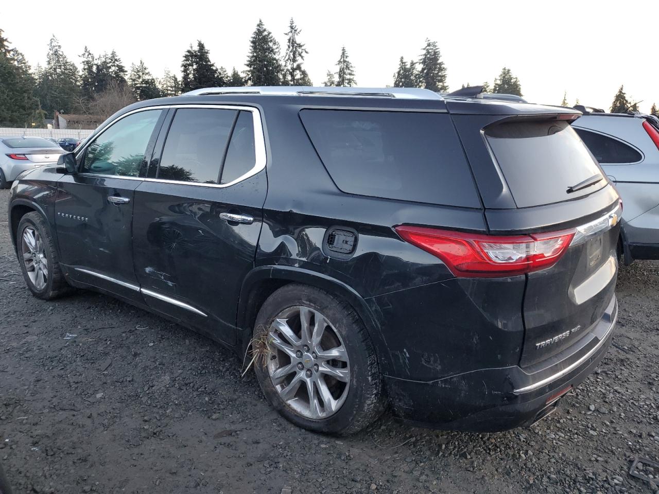 2018 Chevrolet Traverse VIN 1GNEVKKW4JJ251238 Copart auction photo, all over damage thumbnail 2