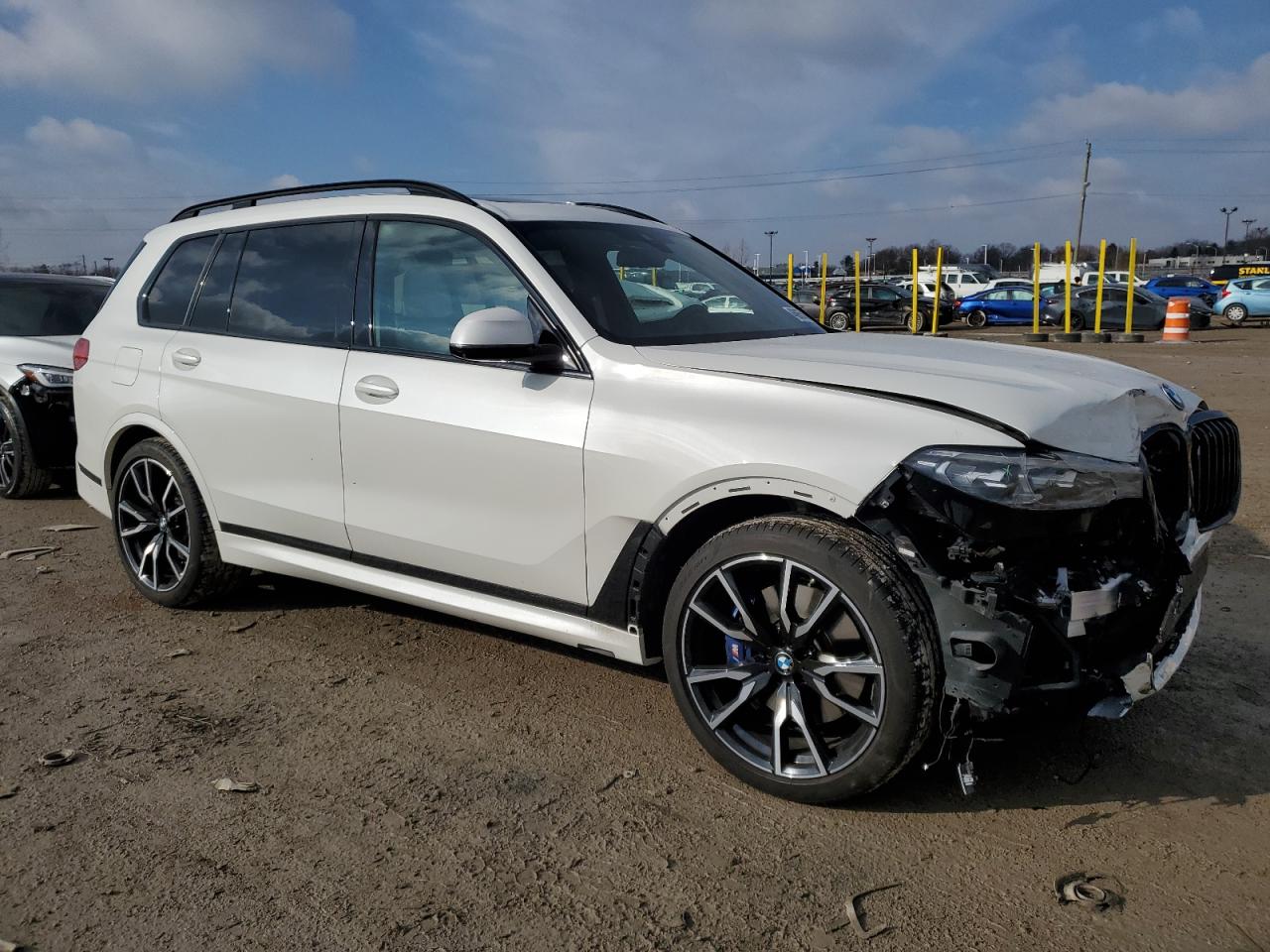 2022 BMW X7 VIN 5UXCW2C03N9J24350 Copart auction photo, front end / undercarriage damage thumbnail 4