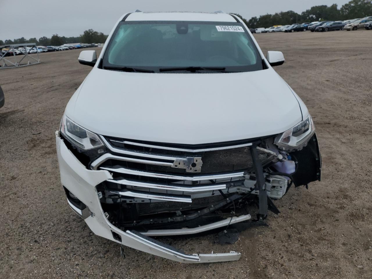 2020 Chevrolet Traverse VIN 1GNERNKW2LJ128319 Copart auction photo, front end / undercarriage damage thumbnail 5