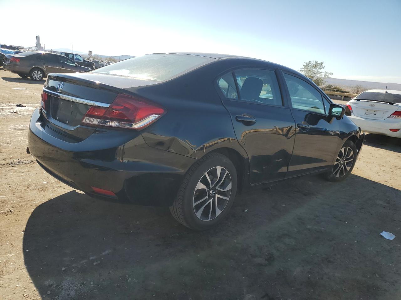 2015 Honda Civic VIN 2HGFB2F87FH511420 Copart auction photo, front end damage thumbnail 3