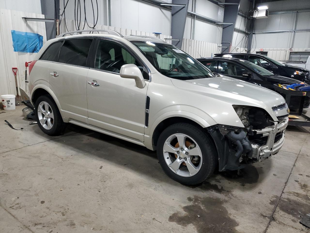 2014 Chevrolet Captiva VIN 3GNAL3EK2ES632917 Copart auction photo, front end damage thumbnail 4