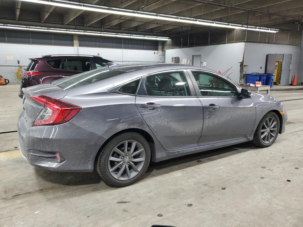 2019 Honda Civic VIN 19XFC1F31KE001113 Copart auction photo, side / rear end damage thumbnail 3