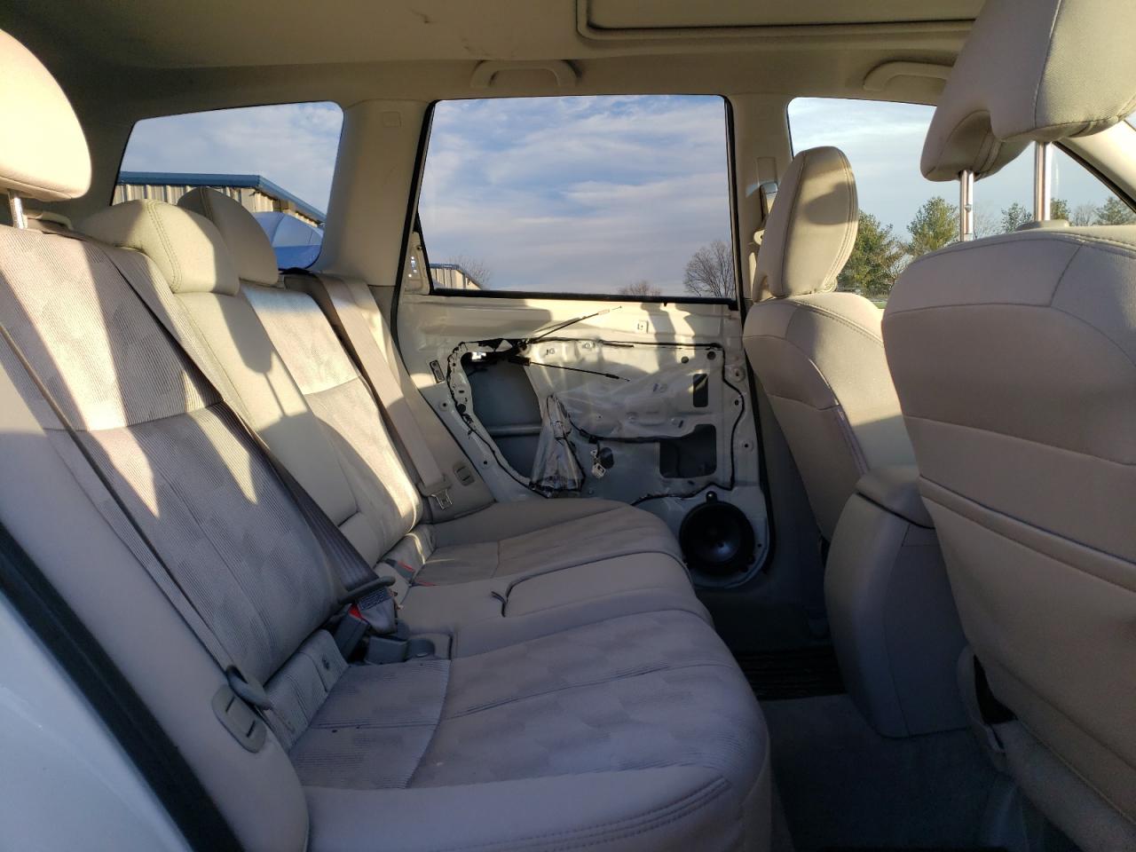 2010 Subaru Forester VIN JF2SH6CC9AH735283 Copart auction photo, front end / minor dent/scratches damage thumbnail 10