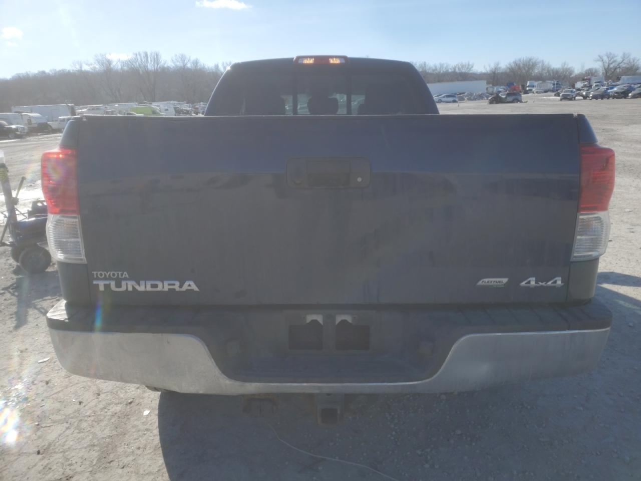 2013 Toyota Tundra VIN 5TFUW5F14DX271864 Copart auction photo, front end / side damage thumbnail 6