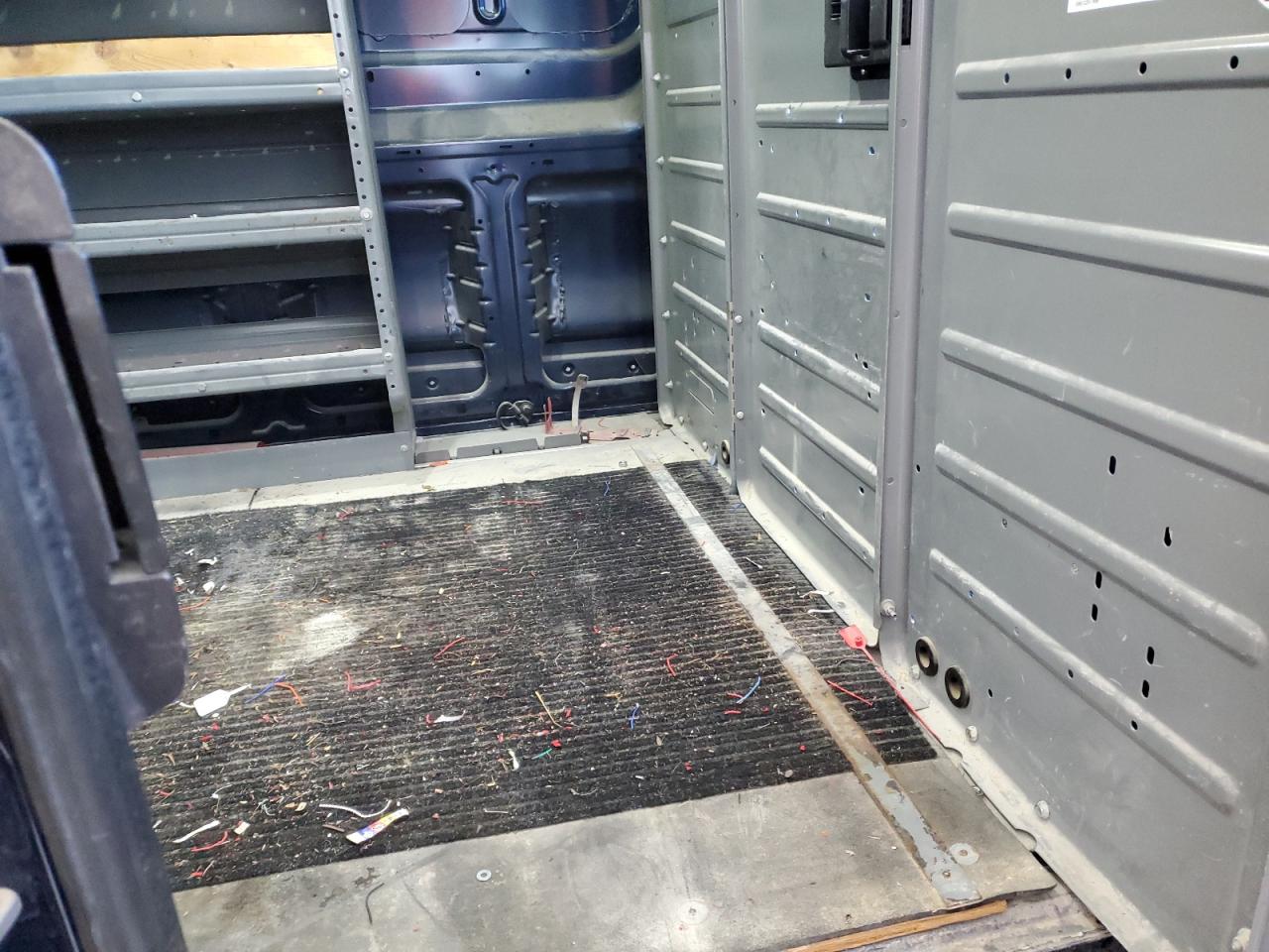 2017 Ford Transit VIN 1FTYE9ZM1HKB56479 Copart auction photo, rear end / minor dent/scratches damage thumbnail 11