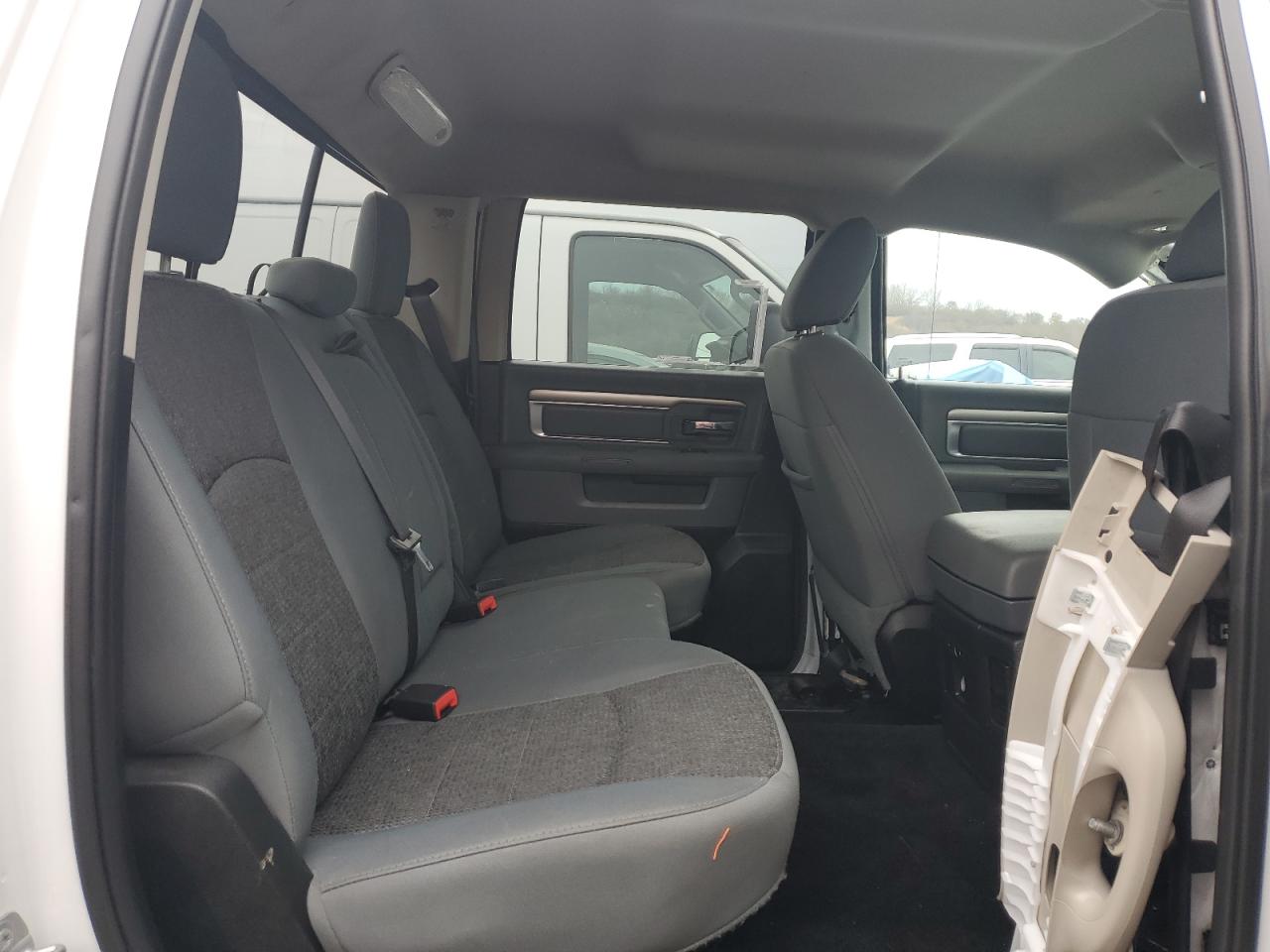 2016 RAM 1500 VIN 1C6RR7LM4GS418524 Copart auction photo, normal wear damage thumbnail 11