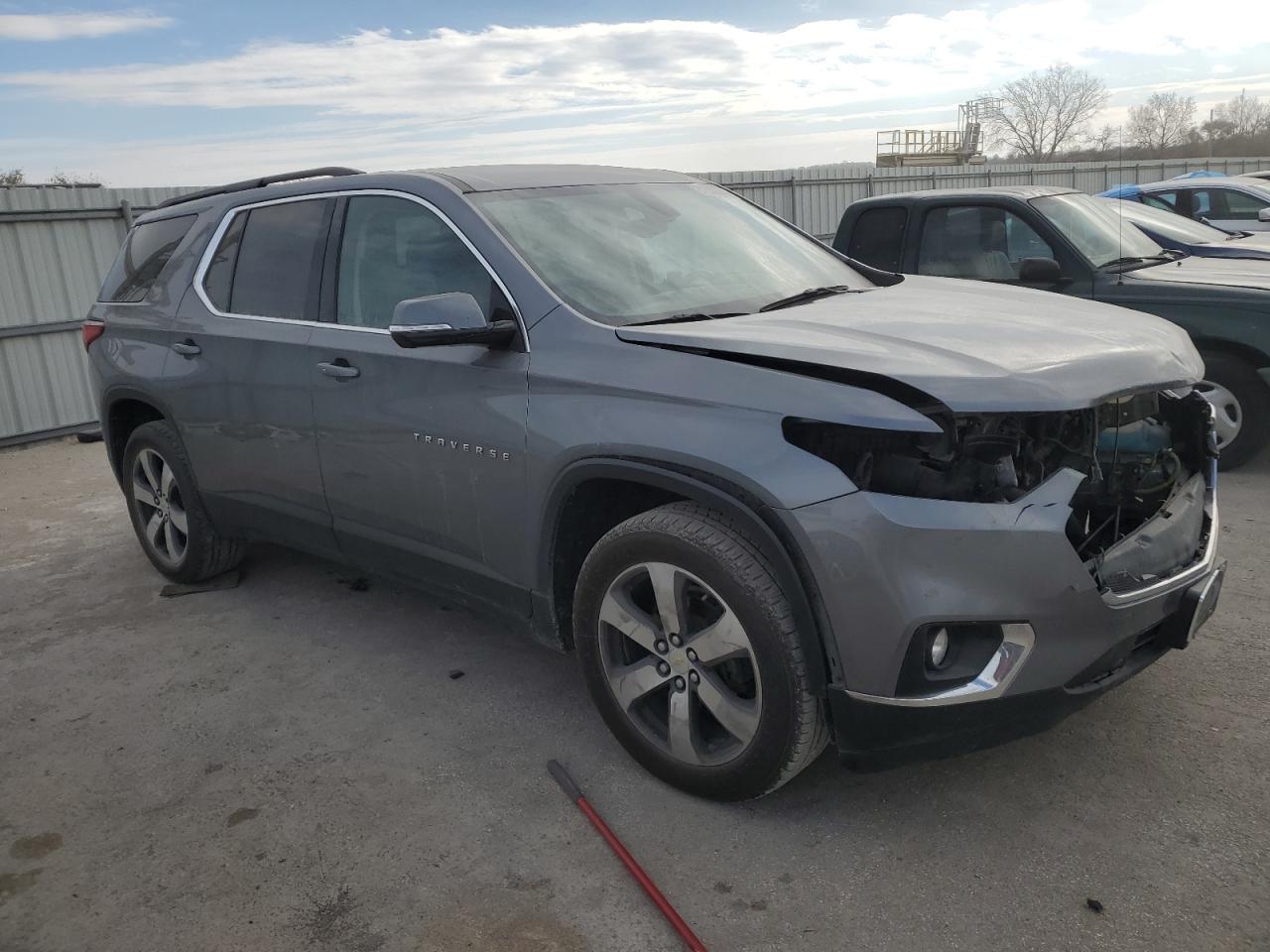 2020 Chevrolet Traverse VIN 1GNERHKW3LJ196940 Copart auction photo, front end damage thumbnail 4