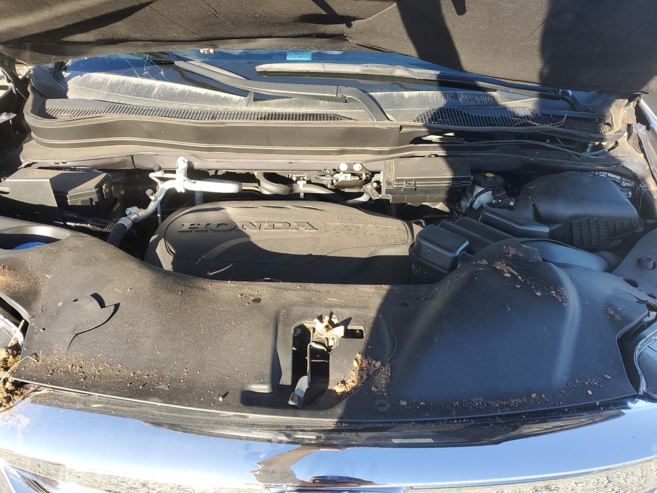 2022 Honda Pilot VIN 5FNYF5H59NB036356 Copart auction photo, all over damage thumbnail 11