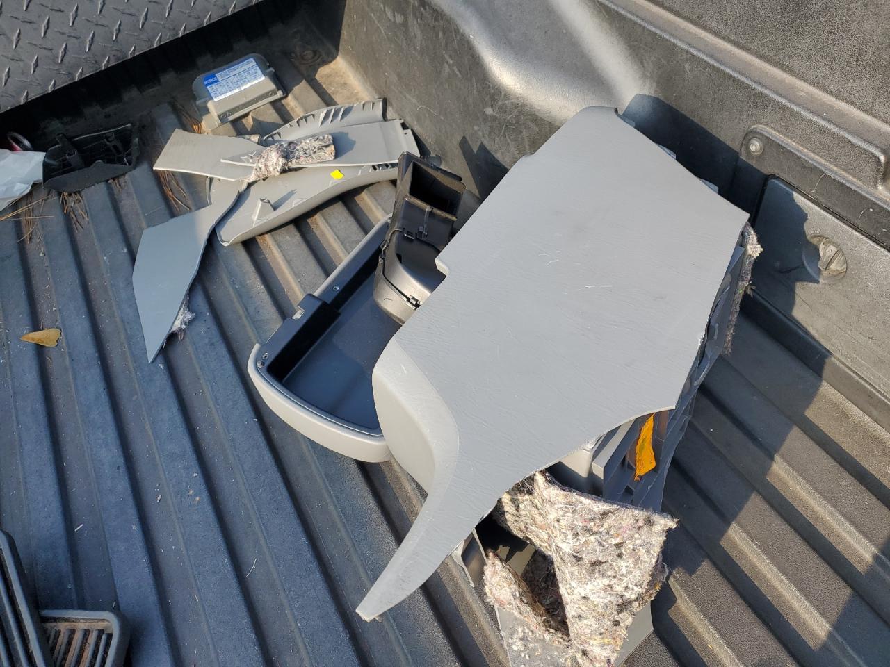 2007 Toyota Tacoma VIN 3TMJU62N47M044529 Copart auction photo, side / minor dent/scratches damage thumbnail 14