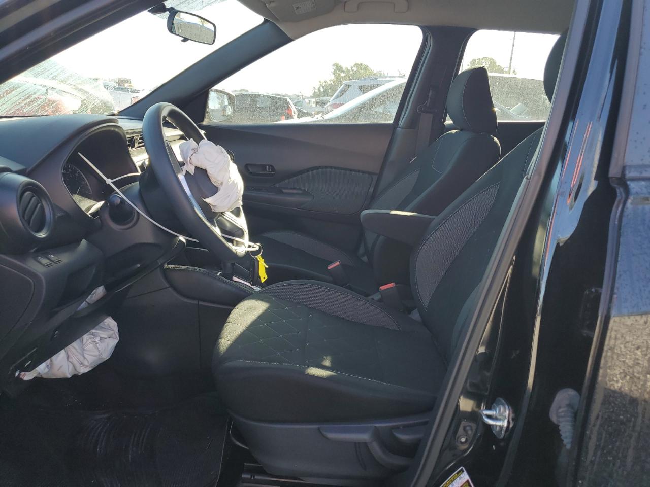 2019 Nissan Kicks VIN 3N1CP5CU1KL504442 Copart auction photo, front end / side damage thumbnail 7