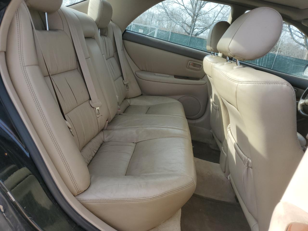 2000 Lexus ES VIN JT8BF28G9Y5101863 Copart auction photo, front end / minor dent/scratches damage thumbnail 10