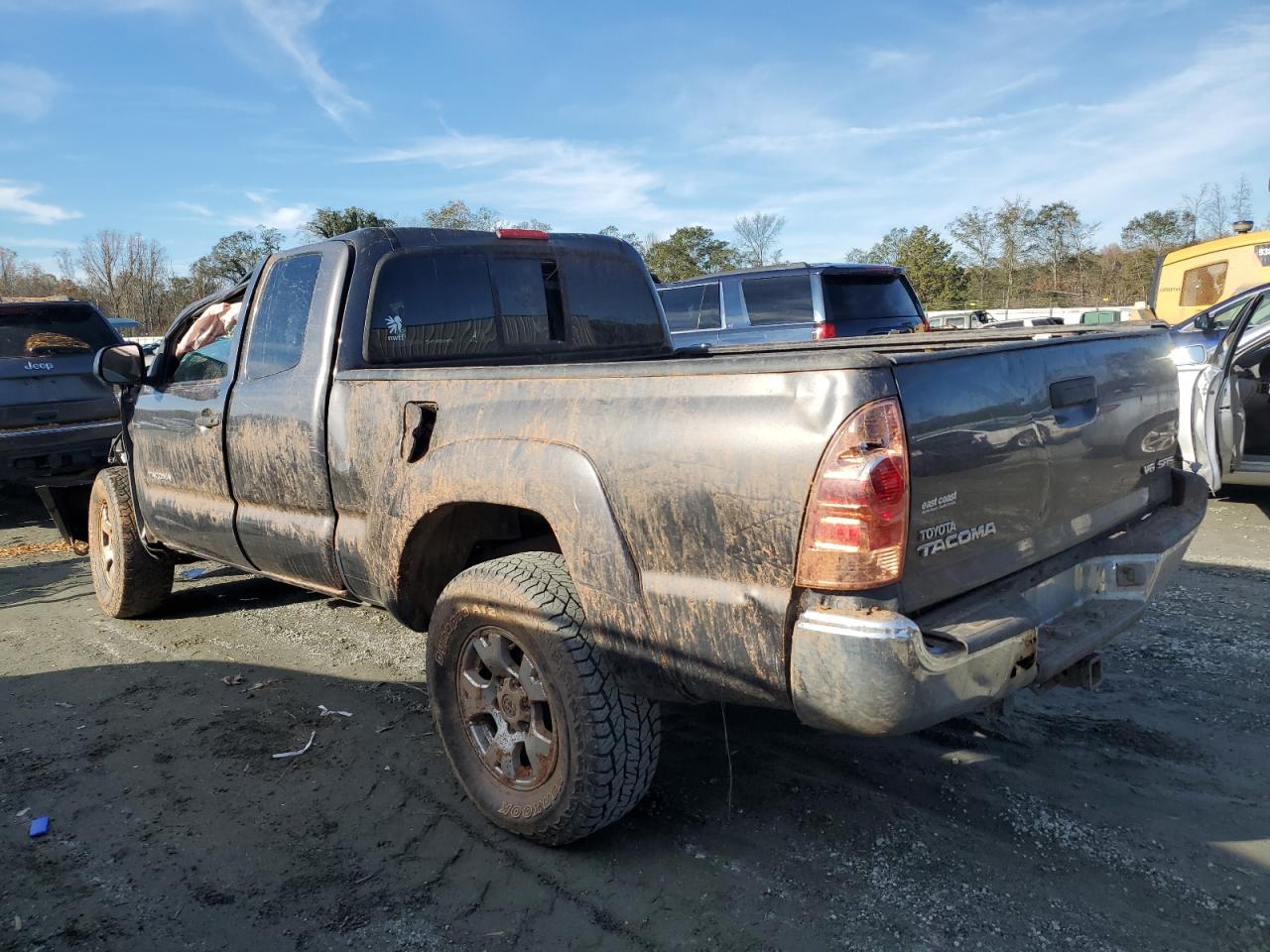 2012 Toyota Tacoma VIN 5TFUU4EN8CX048326 Copart auction photo, all over / mechanical damage thumbnail 2