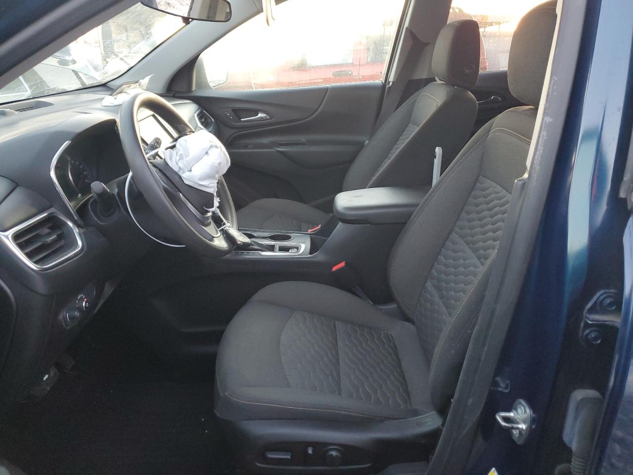 2019 Chevrolet Equinox VIN 2GNAXKEV9K6208377 Copart auction photo, front end damage thumbnail 7